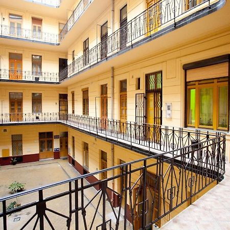 Dolcevita Budapest Esterno foto